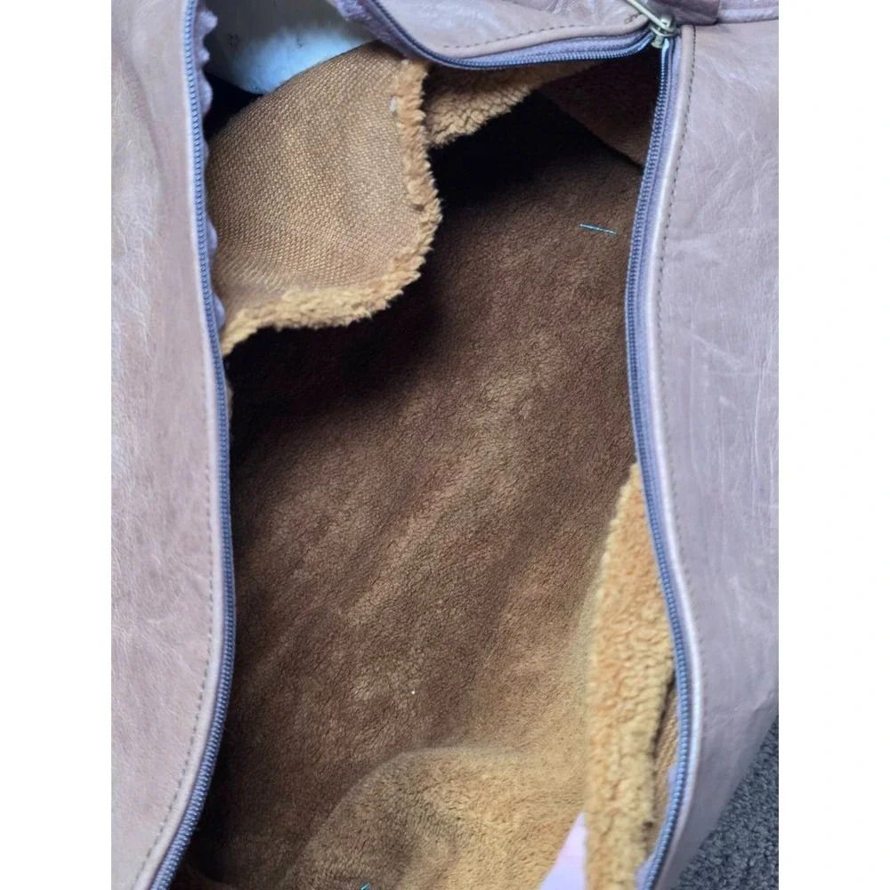 Lord And‎ Field Large Duffel Bag Brown Leather Fuzzy Lining Adjustable Travel